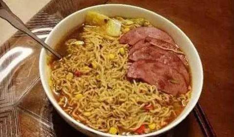 吃瓜少女方便面视频大全,揭秘网红美食背后的故事